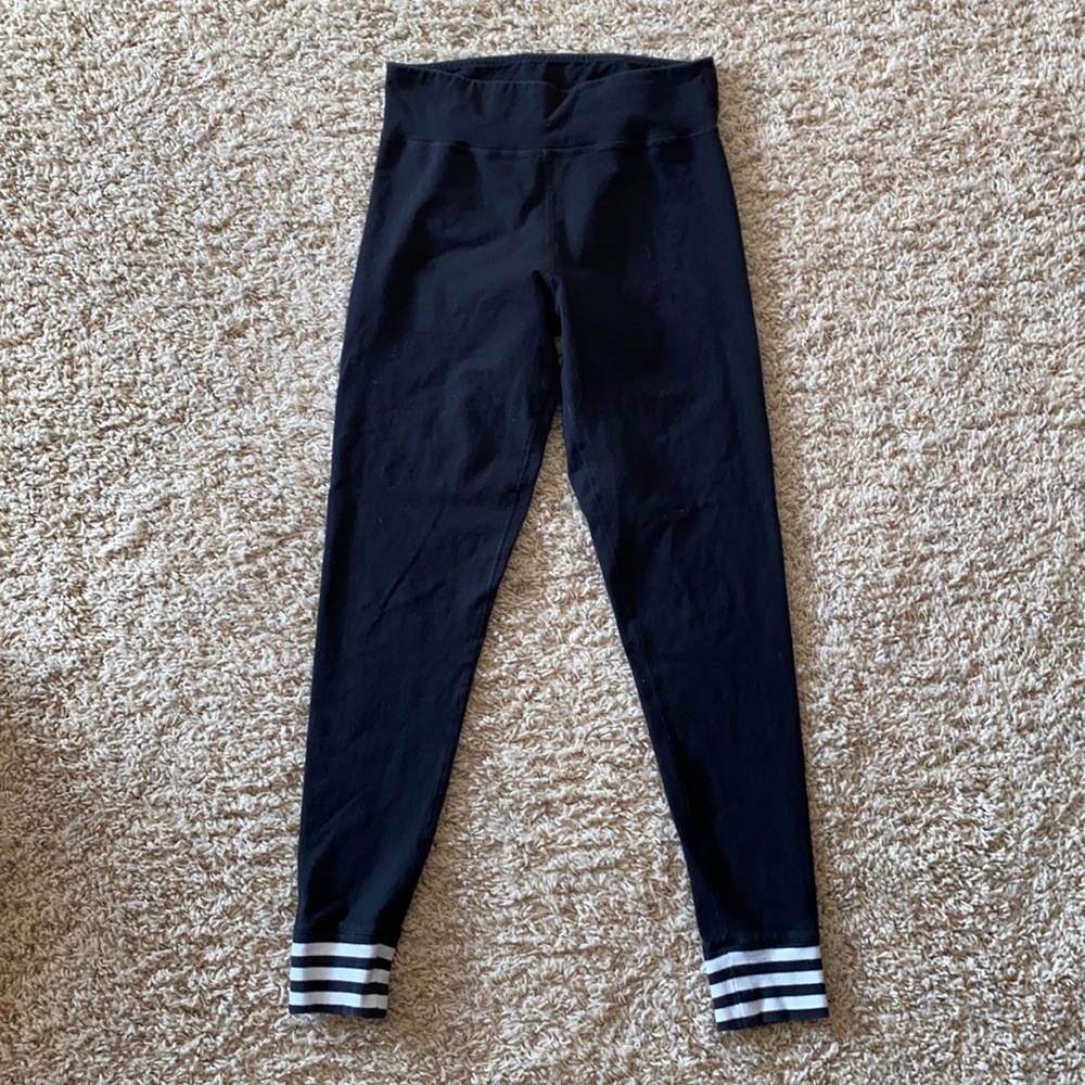 Adidas black size medium leggings